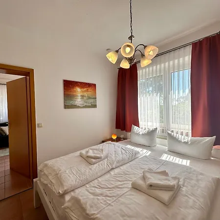 Apartment Uns Wiek Hus 2 Middelhagen
